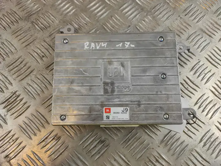 Toyota RAV 4 (XA40) (2012 - 2018) 8628042050 Усилитель звука — фото 4