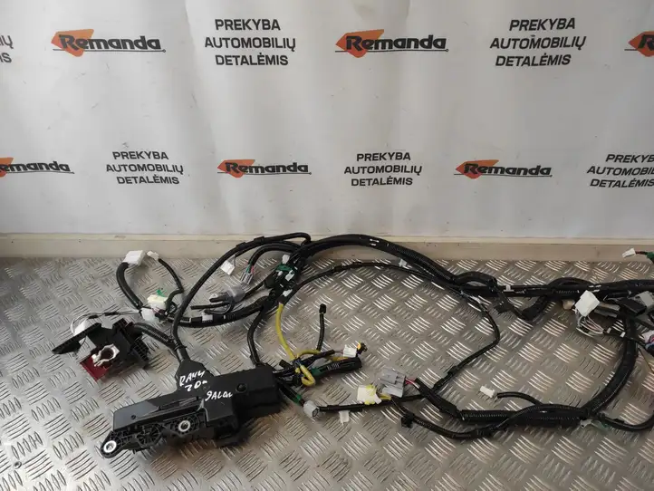Toyota RAV 4 (XA50) (2018 - ) 821614AF10 Прочая электропроводка — фото 2