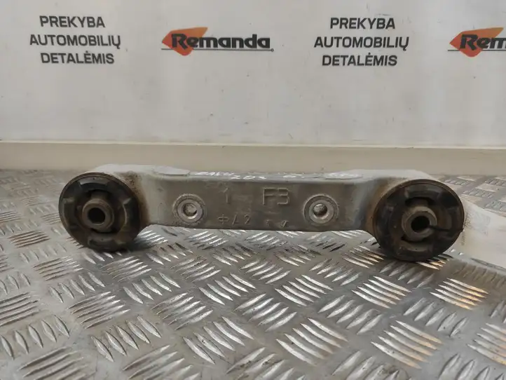 Toyota RAV 4 (XA50) (2018 - ) 4165142090 Кронштейн заднего редуктора — фото 4
