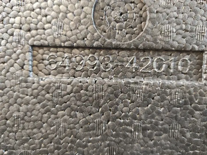 Toyota RAV 4 (XA50) (2018 - ) 6499342010 Прочая отделка багажника — фото 5