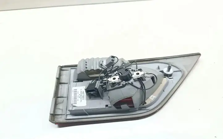 BMW X3 E83 (2003 - 2010) 7162214 Задний фонарь в крышке багажника — фото 3