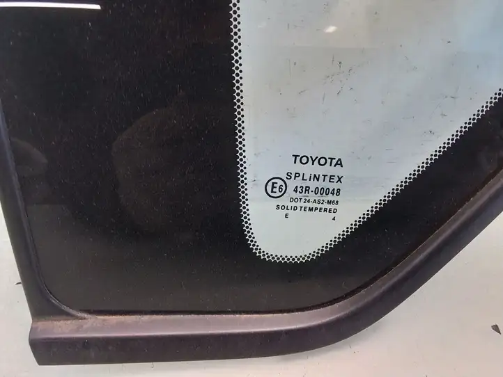 Toyota Corolla Verso E121 (2001 - 2004) 43R00048 Заднее боковое стекло — фото 3