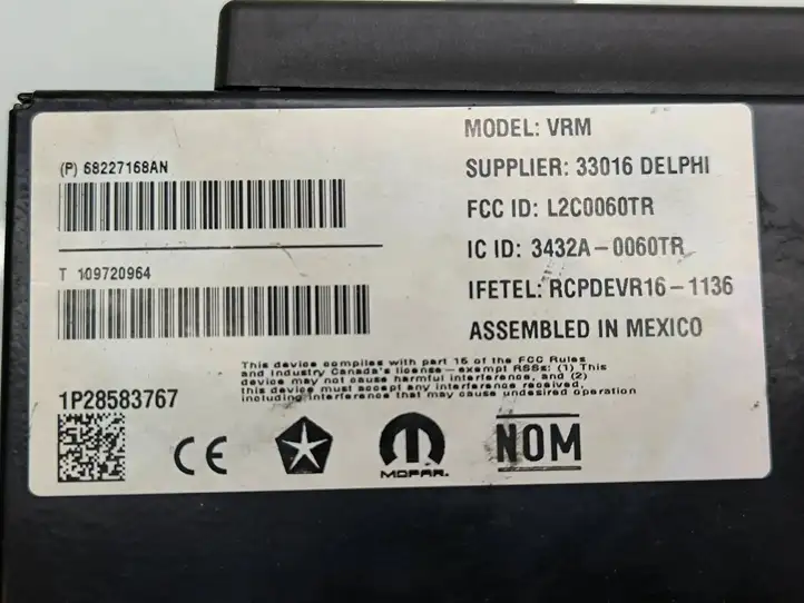 Chrysler Pacifica (2016 - ) 68227168AN Модуль управления видео — фото 6