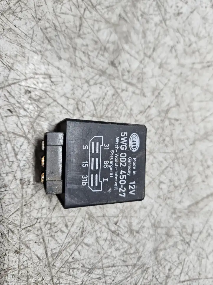 Mercedes-Benz Sprinter W901 W902 W903 W904 (1995 - 2007) 5WG00245027 Другое реле — фото 1