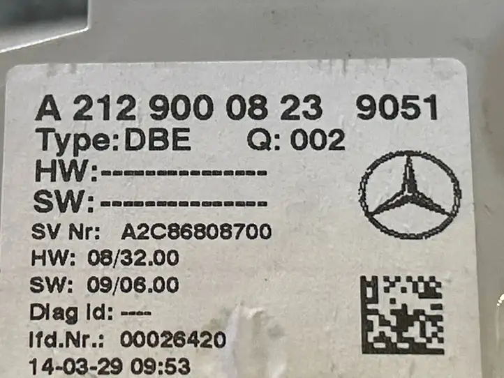 Mercedes-Benz E W212 (2009 - 2016) A2C86808700 Плафон передней двери — фото 3