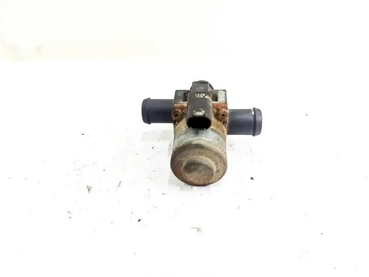 Mercedes-Benz E W211 (2002 - 2009) A0005062864 Циркуляционный насос Webasto — фото 12
