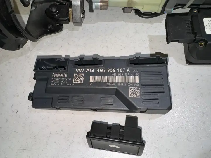 Audi A6 C7 (2011 - 2014) 4G9827851 Гидравлика крышки багажника — фото 4