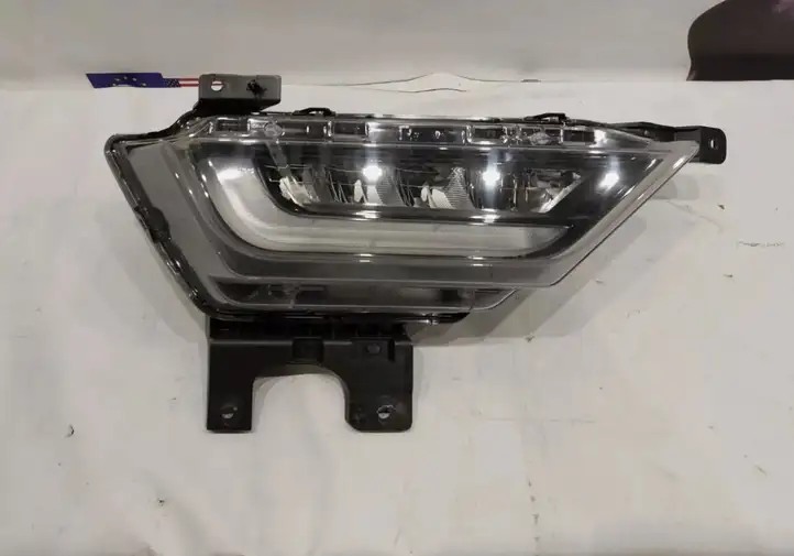 Ford F150 (2020 - ) ML34-15A254-BD Передняя противотуманная фара — фото 1