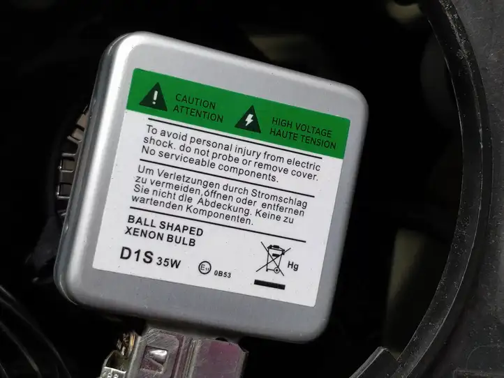 Opel Insignia A (2008 - 2017) 13226793 Передняя фара — фото 4