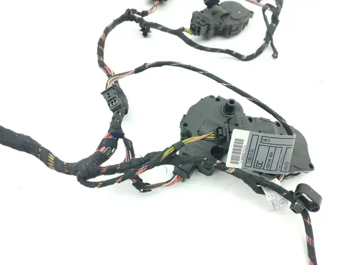 Mercedes-Benz ML W164 (2005 - 2011) T1001613W Двигатель задвижки потока воздуха — фото 7