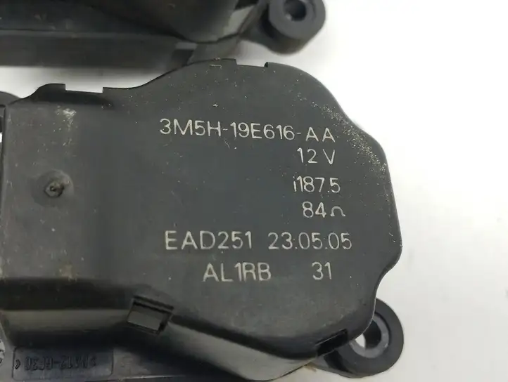 Volkswagen Sharan (2003 - 2010) 3M5H19E616AA Двигатель задвижки потока воздуха — фото 8