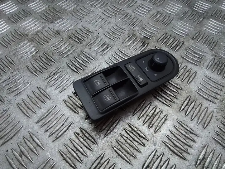 Volkswagen Transporter - Caravelle T5 (2003 - 2009) 7H5959539 Блок кнопок стеклоподъемников — фото 4