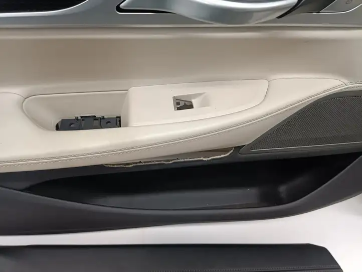 BMW 7 G11 G12 (2015 - 2022) Обшивка передней двери — фото 10