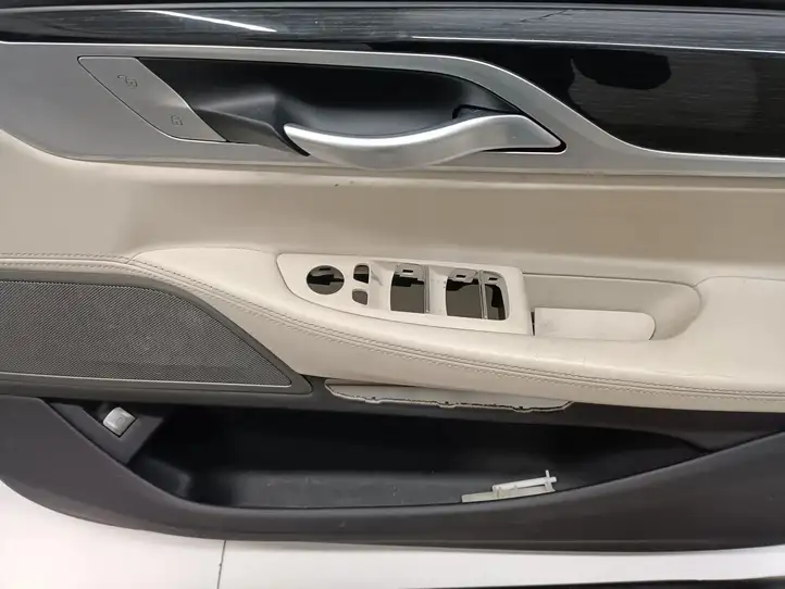 BMW 7 G11 G12 (2015 - 2022) Обшивка передней двери — фото 14