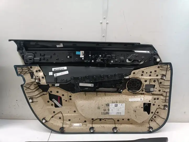 BMW 7 G11 G12 (2015 - 2022) Обшивка передней двери — фото 16