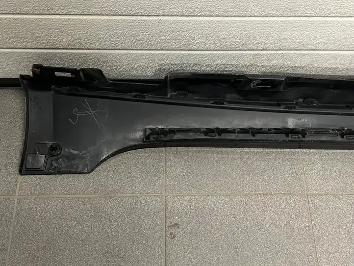 Audi A5 (2016 - ) 8W8853860A Наружная отделка переднего порога — фото 2