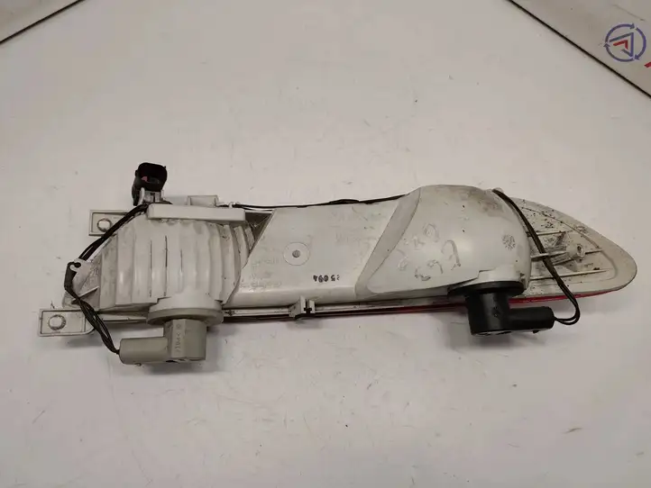BMW 6 E63 E64 (2002 - 2010) 63216911899 Фонарь заднего хода — фото 2