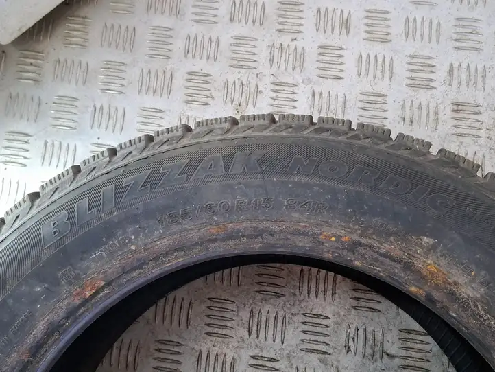 Opel Corsa D (2006 - 2010) BRIDGESTONE Зимняя шина R15 — фото 2