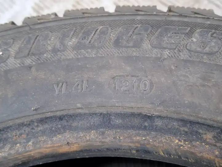 Opel Corsa D (2006 - 2010) BRIDGESTONE Зимняя шина R15 — фото 10