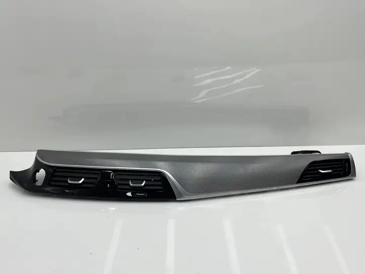BMW 5 G30 G31 (2016 - ) 708537 Декоративная планка — фото 1