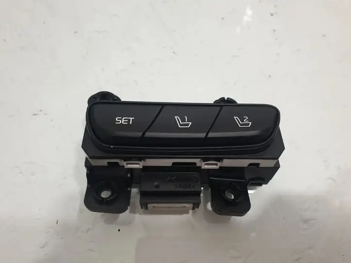 Kia Niro (2016 - ) 93250G5000 Включатель (включатели) памяти — фото 1