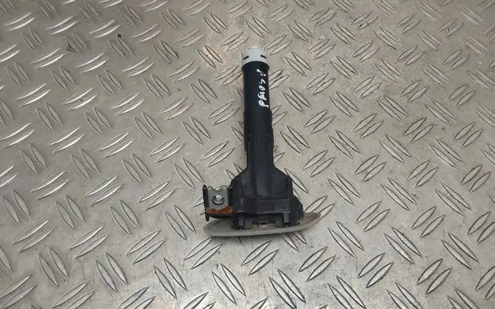 Toyota Prius+ (ZVW40) (2011 - 2018) 8520747020 Распылители омывателя — фото 3