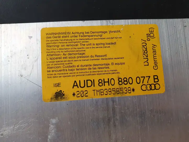 Audi A4 S4 B7 8E 8H (2004 - 2009) Система защиты от опрокидывания — фото 4