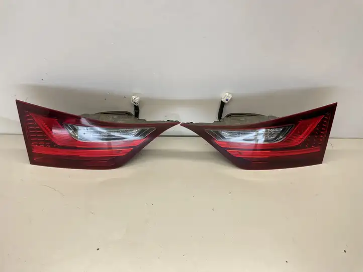 Lexus GS250 300 350 300h 450h (2011 - 2015) 8158130490 Задний фонарь в крышке багажника — фото 3