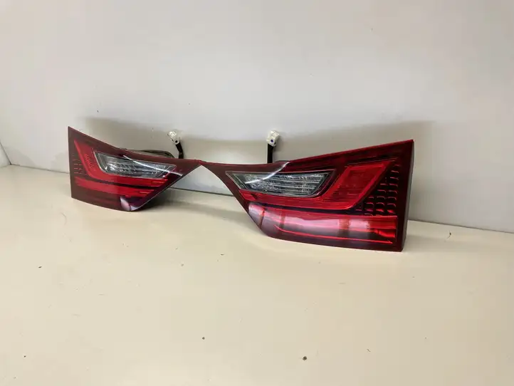 Lexus GS250 300 350 300h 450h (2011 - 2015) 8158130490 Задний фонарь в крышке багажника — фото 4
