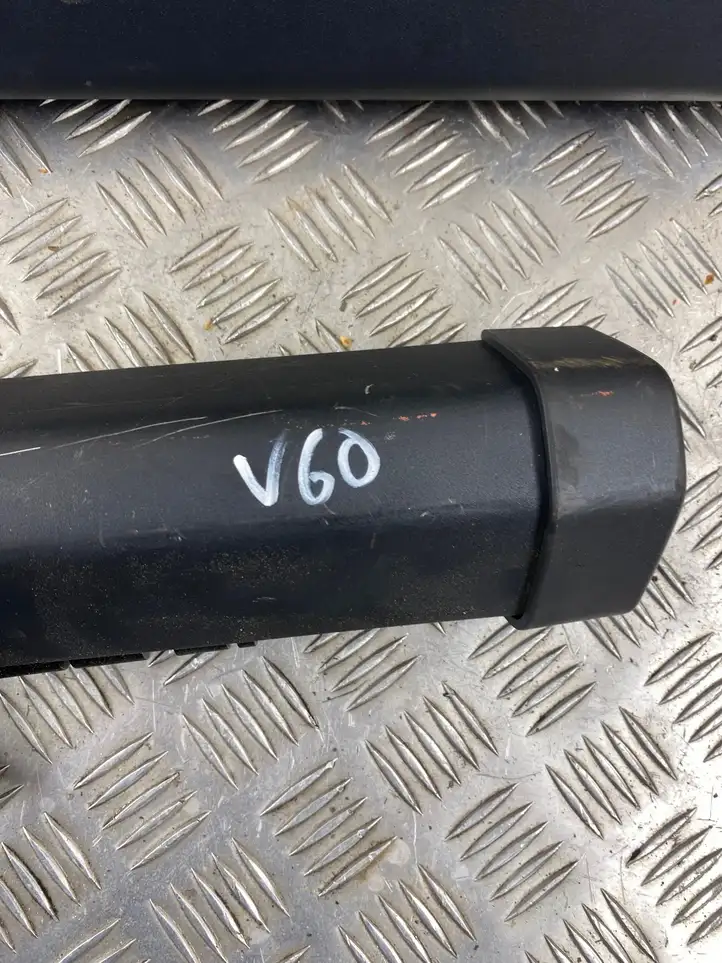 Volvo V60 (2013 - 2018) 9928200019 Шторка багажника (сетка) — фото 4