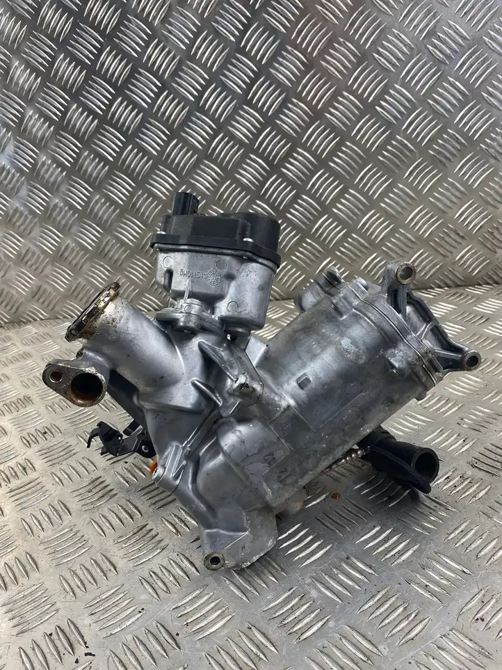 Audi A7 S7 4G (2010 - 2014) 059131515BQ Охладитель клапана EGR — фото 6