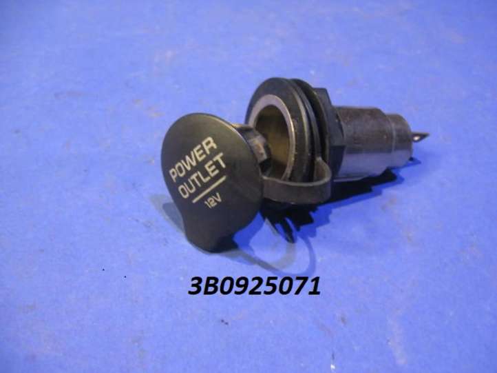 3B0925071 Volkswagen Bora 12 V lizdas (gale)