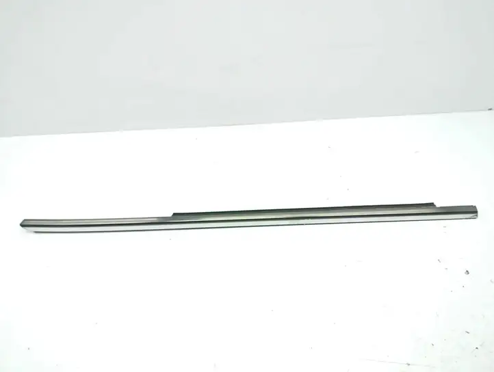 Mercedes-Benz S W220 (1998 - 2006) Накладка стекла задней двери — фото 1
