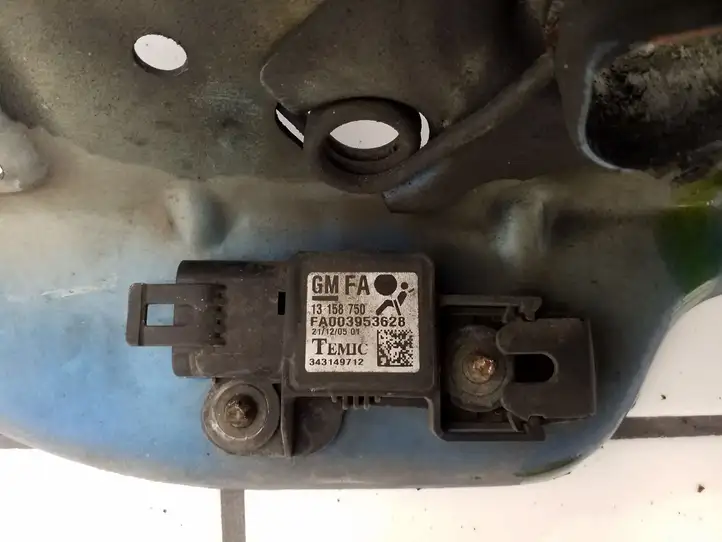 Opel Zafira B (2003 - 2006) 6097793 Кронштейн панели радиатора — фото 4