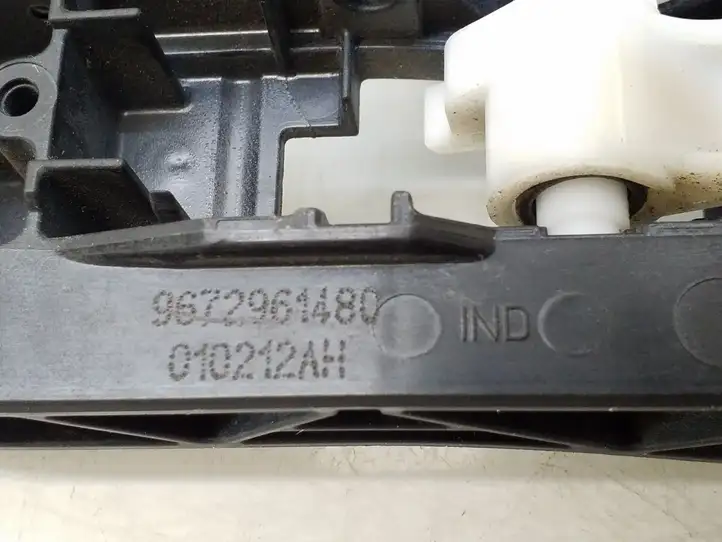 Fiat Scudo (2007 - 2016) 9672961480 Крепление наружной ручки задней двери — фото 6