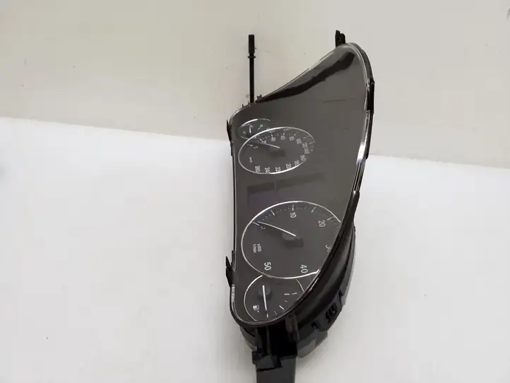 Mercedes-Benz C W203 (2000 - 2007) A2035401148 Спидометр — фото 8