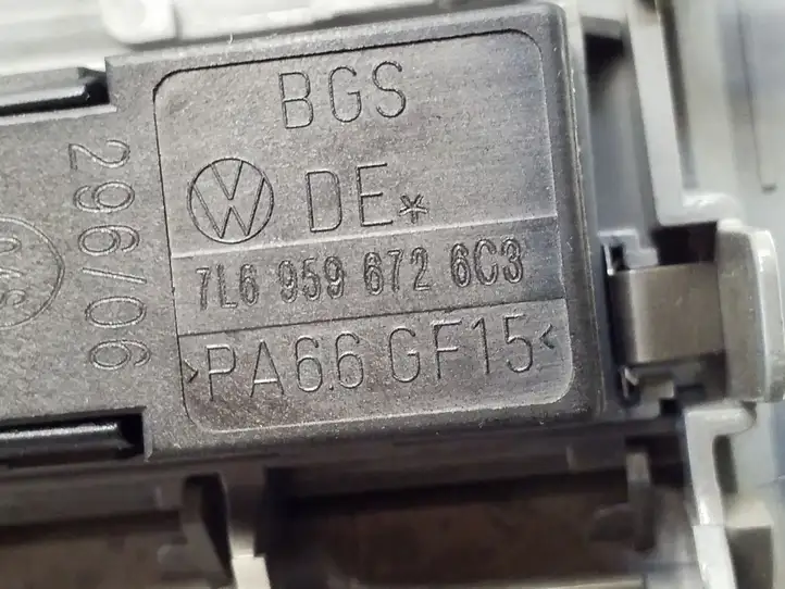 Volkswagen Touareg I (2002 - 2010) 7L0868403 Передняя подсветка — фото 7