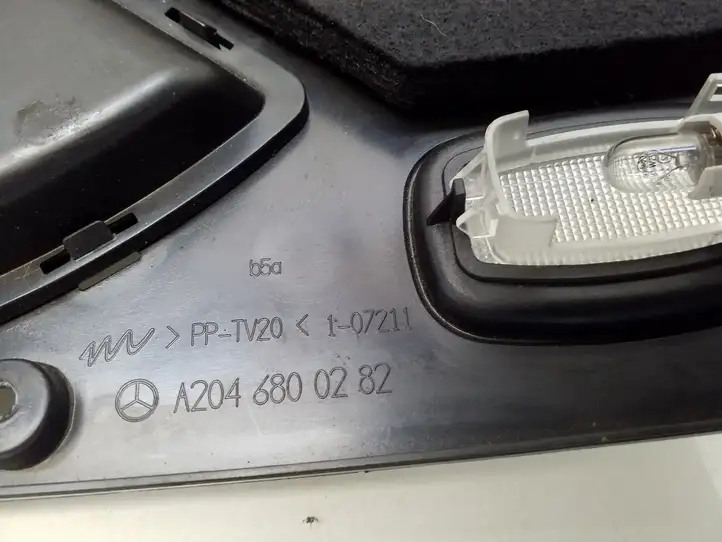 Mercedes-Benz E C207 W207 (2009 - 2017) A2046800282 Нижняя отделка панели приборов — фото 7