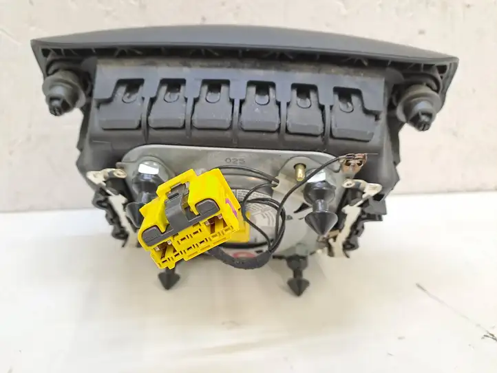 Volkswagen Transporter - Caravelle T5 (2003 - 2009) 7H0880201H Подушка безопасности руля — фото 4