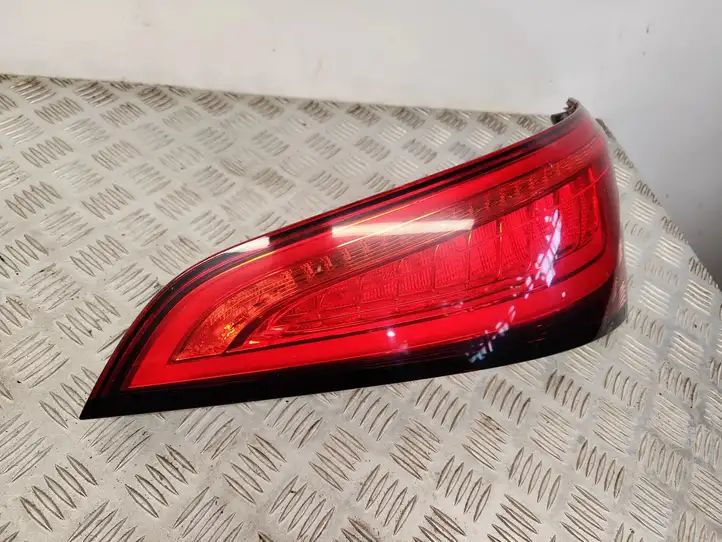 Audi Q5 SQ5 (2012 - 2017) 8R0945094C Задний фонарь в крышке багажника — фото 2