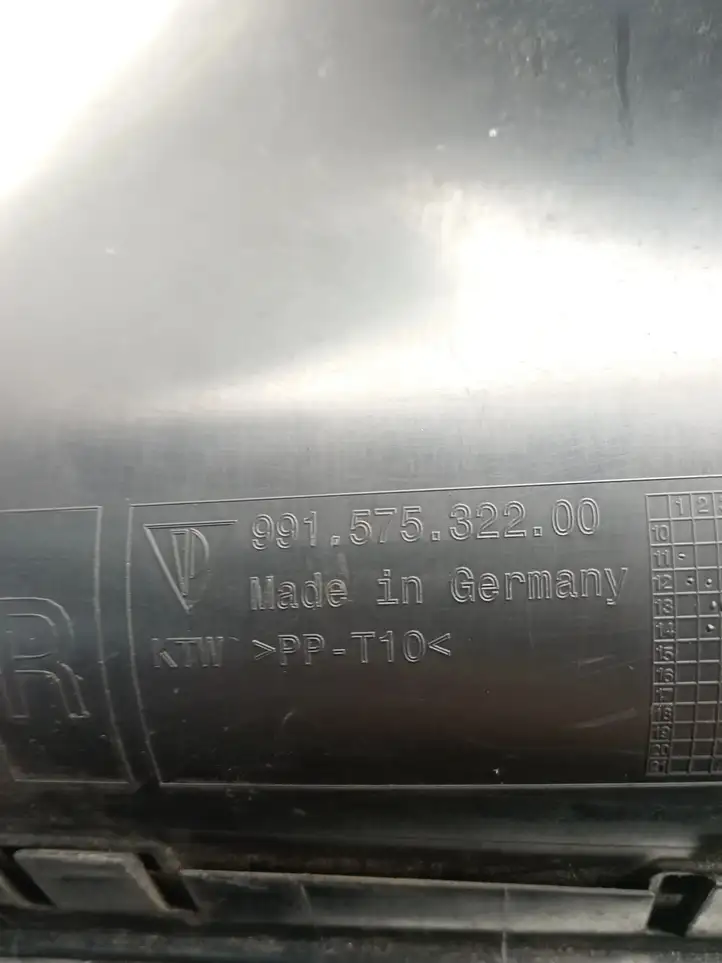 Porsche 911 991 (2011 - 2019) 99110615602 Дополнительный радиатор охлаждения — фото 7
