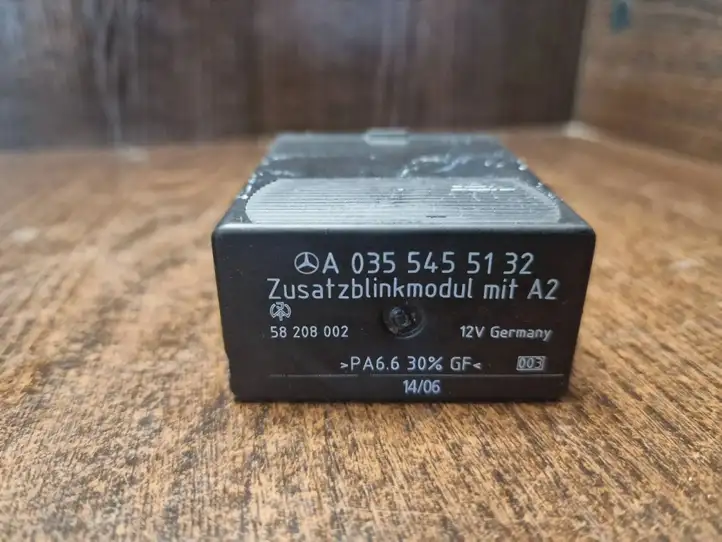Mercedes-Benz Sprinter W901 W902 W903 W904 (1995 - 2007) 0355455132 Реле поддержания постоянной скорости — фото 6