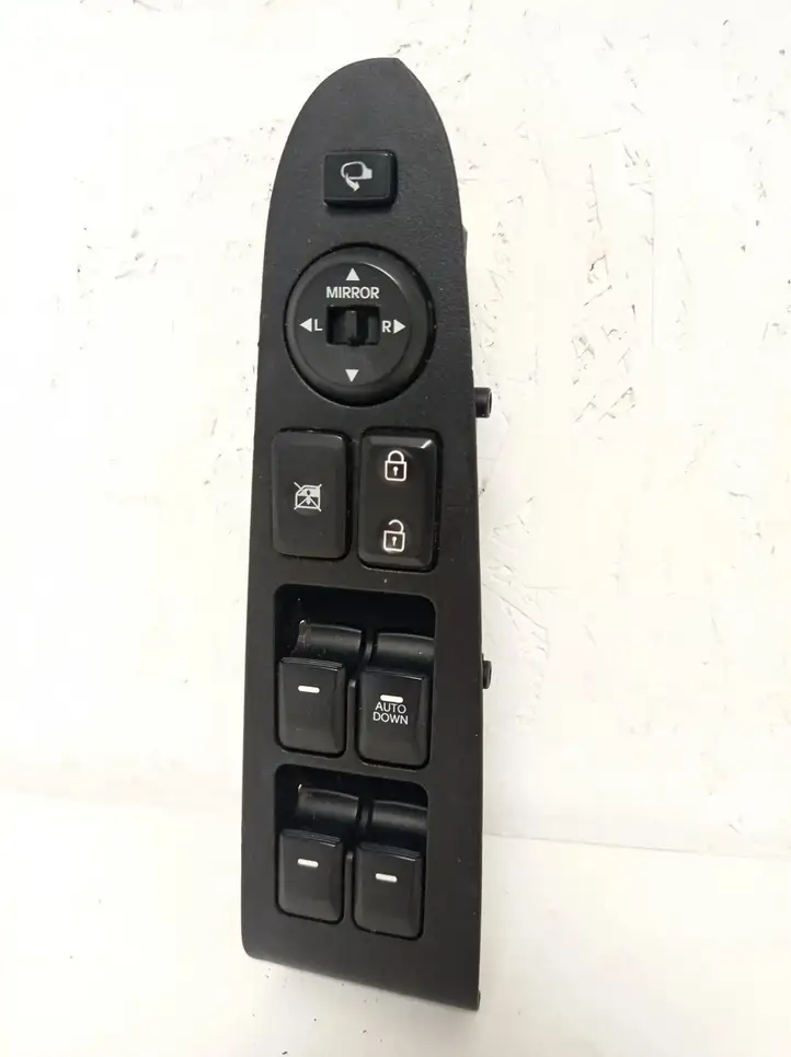 (2011 - 2016) 935703W910WK Кнопка стеклоподъемников — фото 2