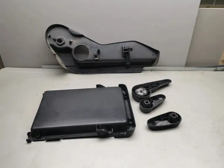 Toyota Yaris (2005 - 2009) 5216108H Ручка регулировки сиденья — фото 4