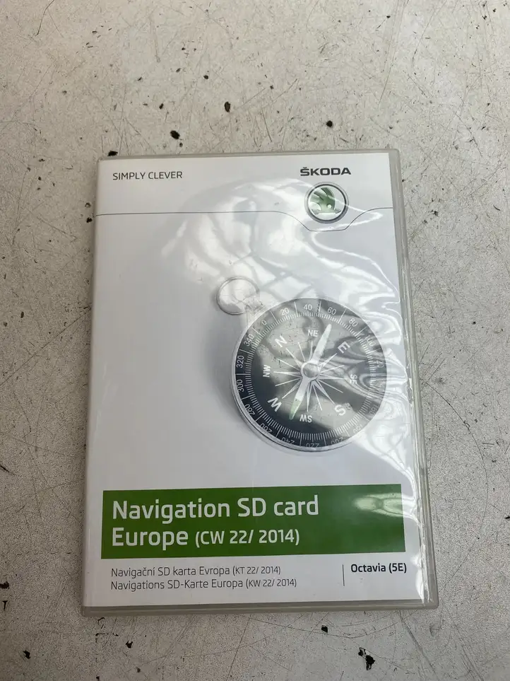 Skoda Octavia Mk3 (5E) (2013 - 2019) 5E0051236E Навигационные карты CD/DVD — фото 1