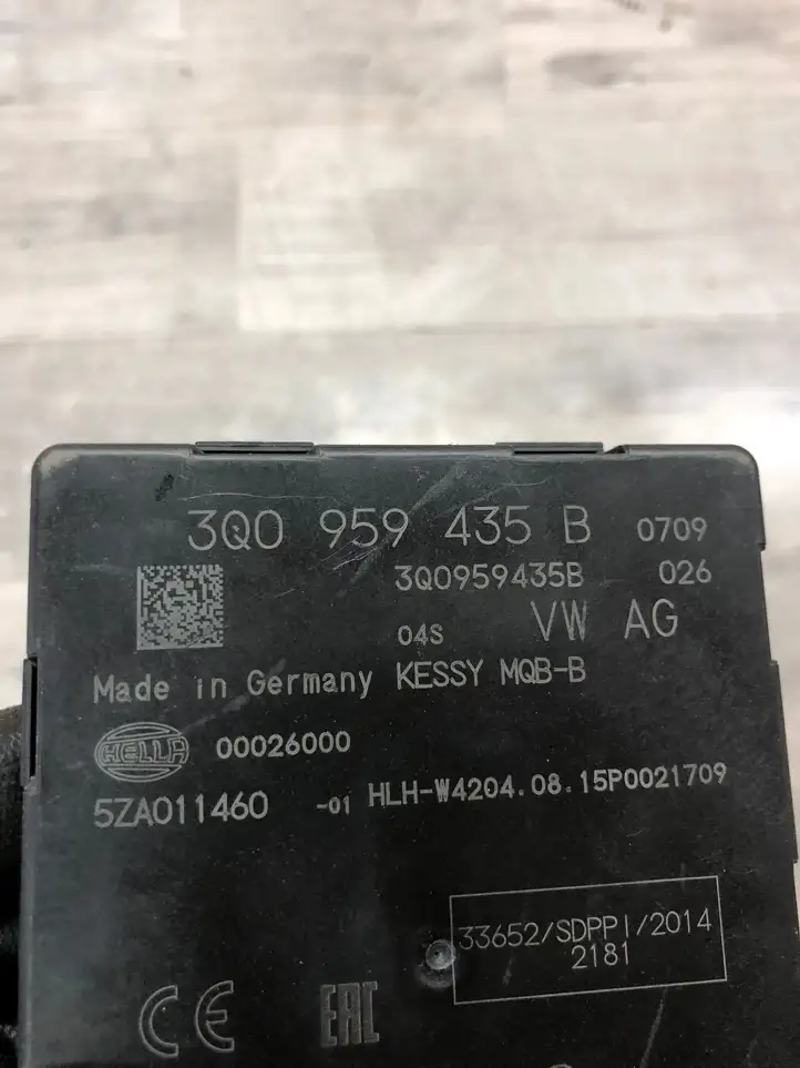 Volkswagen PASSAT B8 (2015 - ) 3Q0959435B Блок бесключевого доступа — фото 3