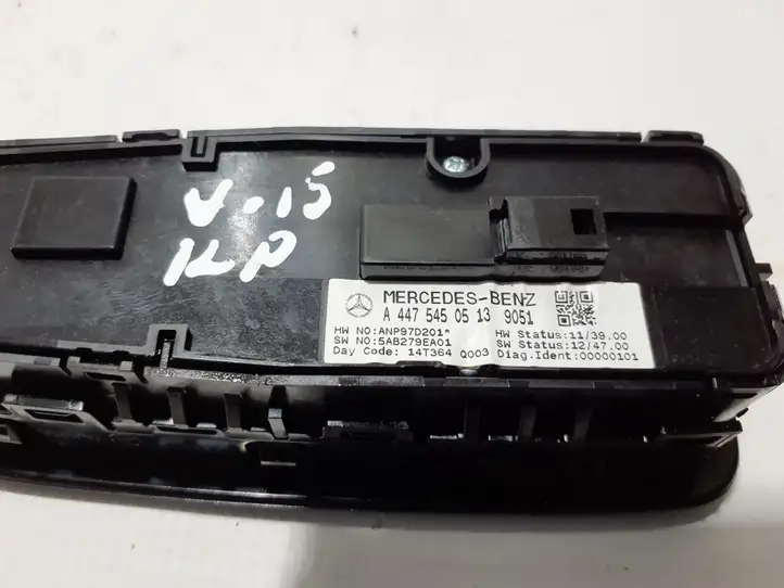 Mercedes-Benz Vito W447 (2014 - ) A4475450513 Блок кнопок стеклоподъемников — фото 2