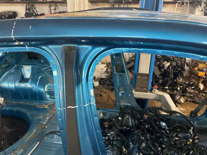 Dacia Spring (2021 - ) Другая часть кузова — фото 3