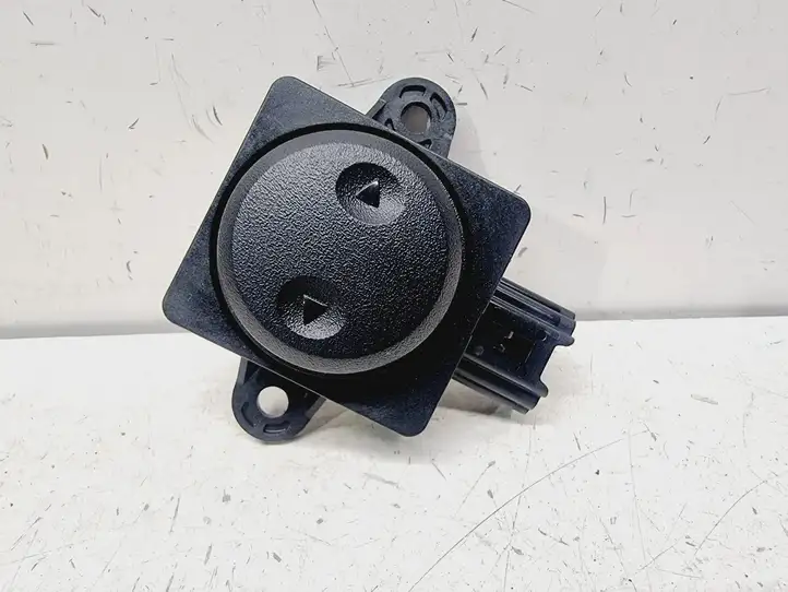 Nissan Qashqai J12 (2021 - ) 873176RA0A Ручка регулировки сиденья — фото 1