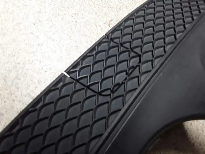 Mercedes-Benz CLA C117,X117,W117 (2013 - 2019) A1178852422 Заглушка буксировочной петли бампера — фото 2